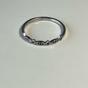 IKS Sandeep Diamond Corp Sterling Diamond Pattern Ring Size 8